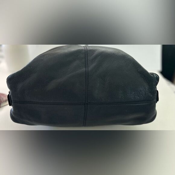 Michael Kors Black Pebbled Leather Hobo Shoulder Bag Gold Hardware - Picture 8 of 13